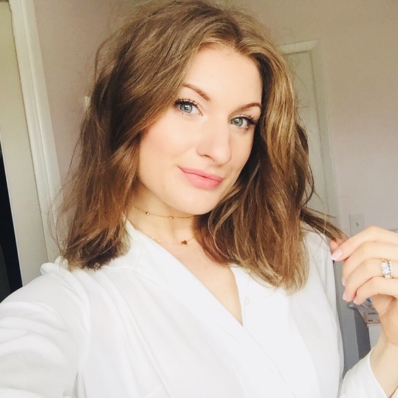 200,000 Followers | Let me REINTRODUCE myself! - Picture 2 of 2